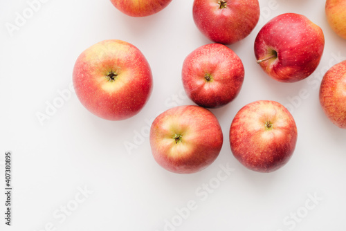 red apples on white background, many apples