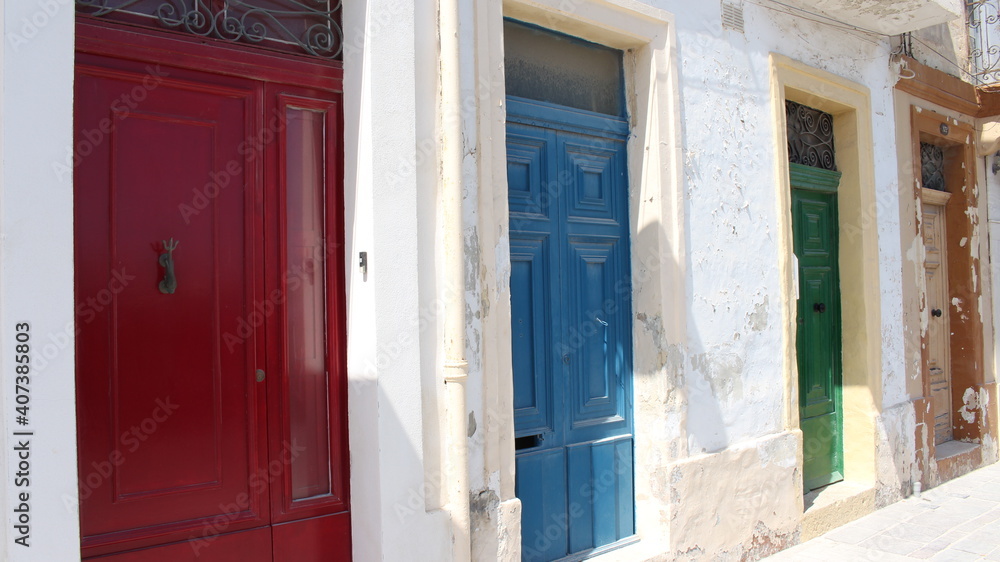 Fototapeta premium Portes colorées à Malte