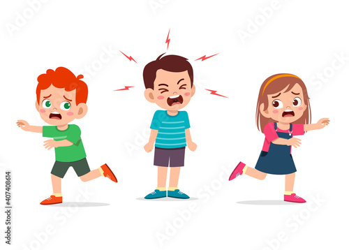 little boy cry and scream so loud and make his friend run