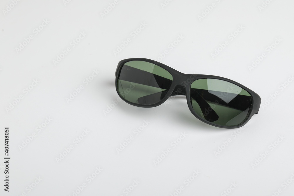 Black glasses icon, on the white background. Black glasses icon, on the white background.
