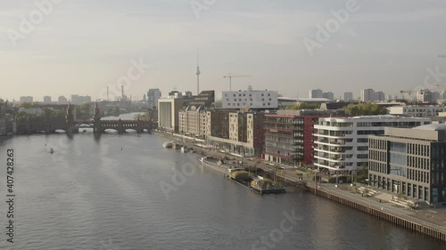 Wallpaper Mural Berlin Oberbaumbrücke Drohne Torontodigital.ca