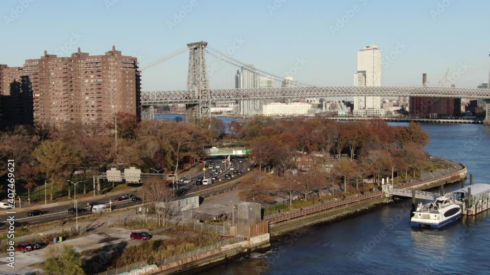 Brooklyn, NY, USA - March 15, 2020 : The Williamsburg Bridge connecting the Lower East Side to Williamsburg Brooklyn, NY, USA - March 15, 2020 : The Williamsburg Bridge connecting the Lower East Side to Williamsburg