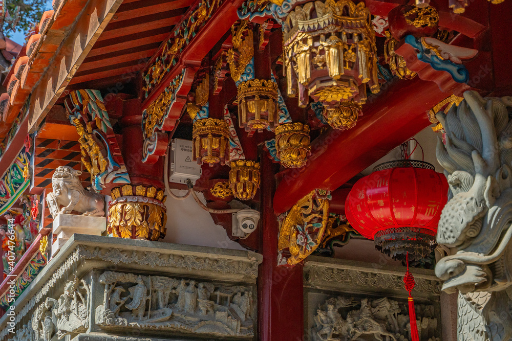 Fototapeta premium Close view of the architecture detail in Guandi Temple in Quanzhou, China.