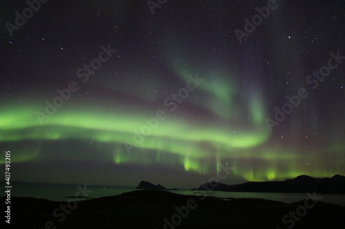 aurora over the mountain © Rosewellphotography 