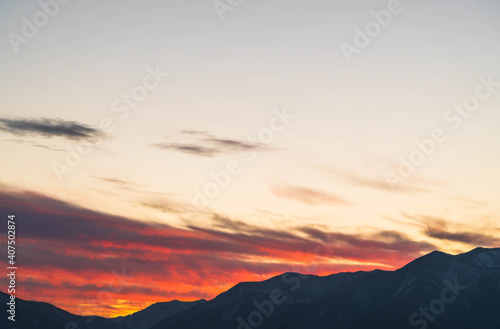 北アルプス　夕焼けの乗鞍方面 © kikisora