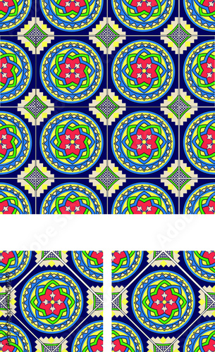 Azulejo de diseño tradicional en rojo, verde y azul.