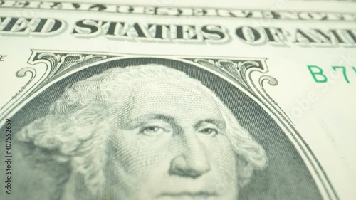 Wallpaper Mural 34788_The_closer_look_of_the_image_of_Washington_on_the_USA_dollar_bill.mov Torontodigital.ca