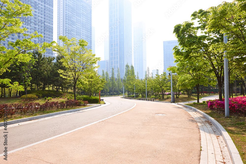 Naklejka premium park in the city