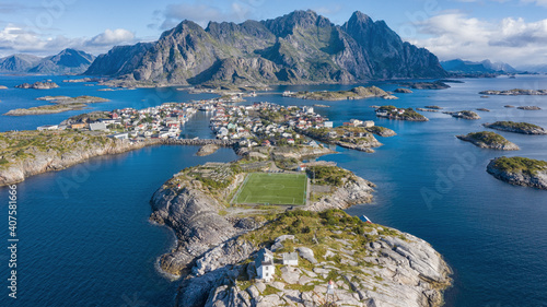 Henningsvaer Lofoten