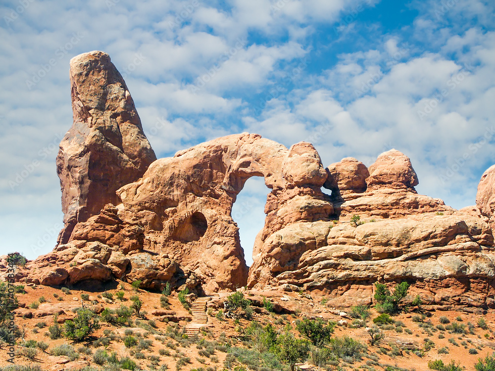 Turret Arch in the desert landscape of Arches National Park near Moab, Utah, USA