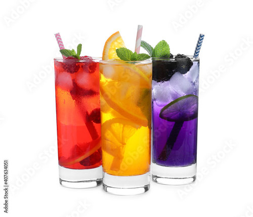 Obraz na plátne Different delicious lemonades made with soda water on white background