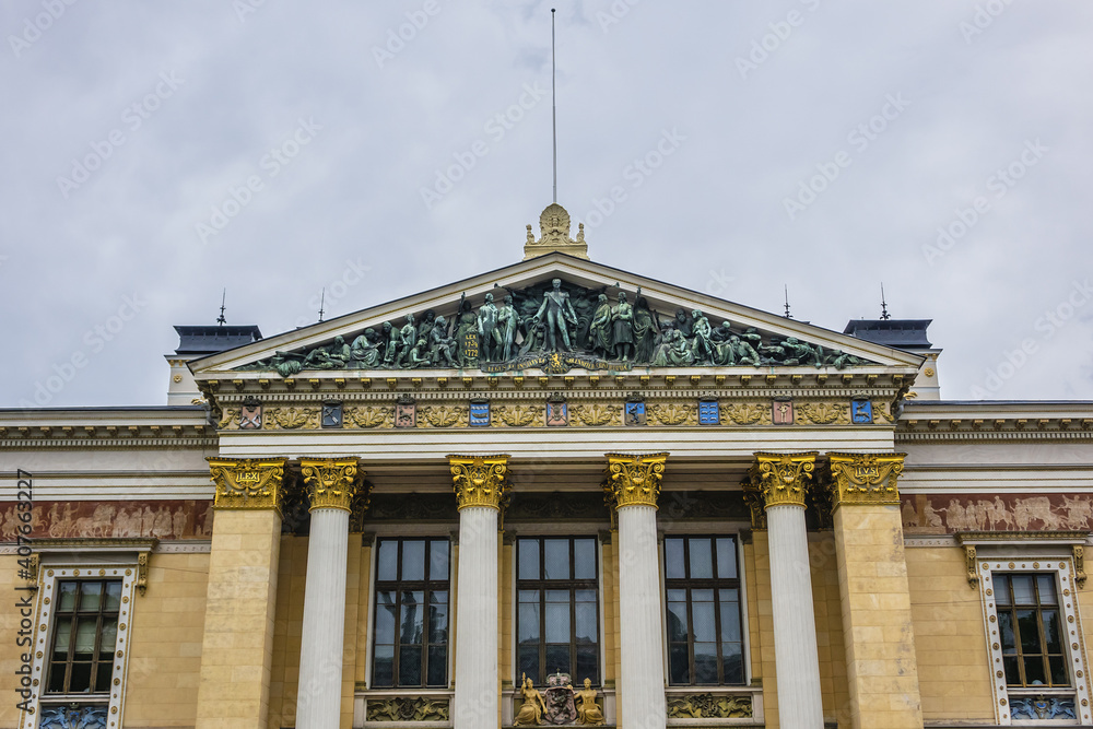 Obraz premium The House of the Estates with Greek temple facades (1891) - a historical building in Helsinki, Finland.