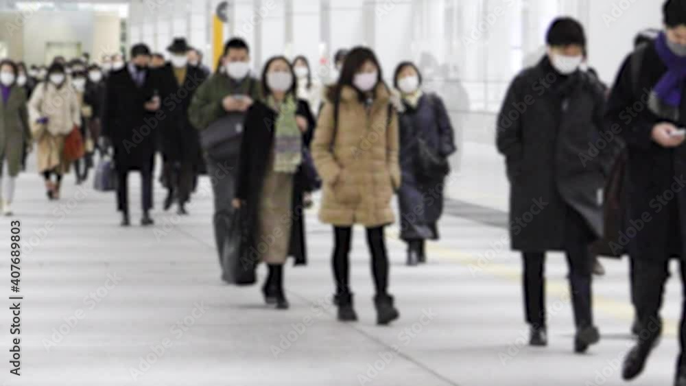 Crowd of people walking on the street in Tokyo, JAPAN (東京都内の通勤風景) Crowd of people walking on the street in Tokyo, JAPAN (東京都内の通勤風景)
