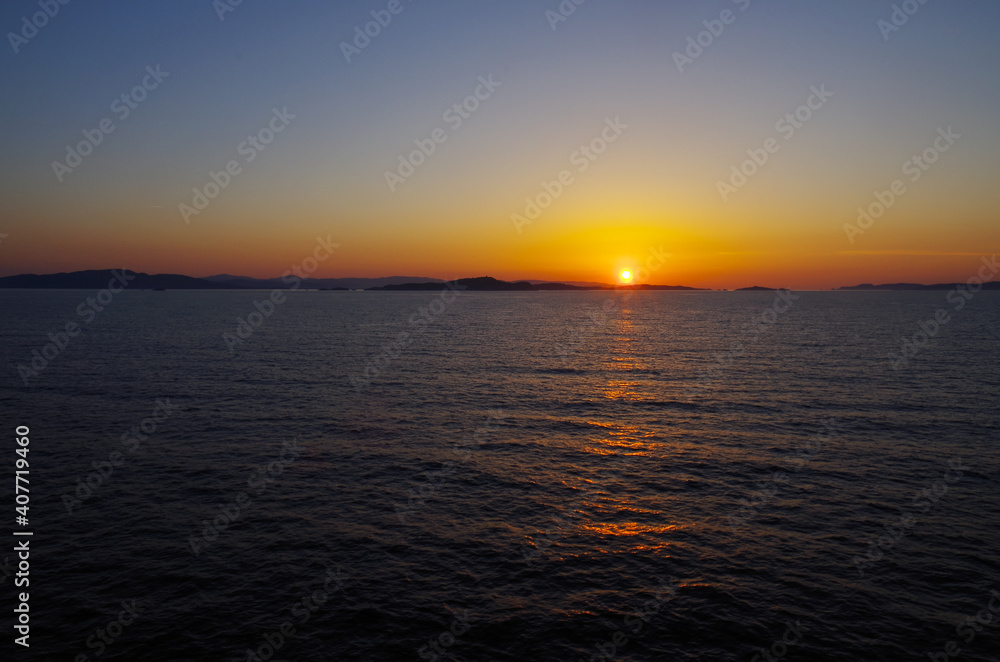 Coucher de soleil sur le Cap Corse.