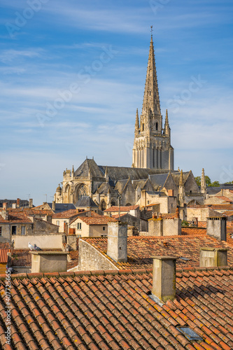 Église Notre-Dame de Fontenay-le-Comte, Vendée, France