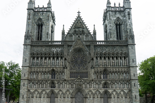  Nidaros Cathedral in Trondheim