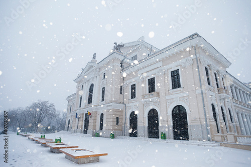 Winter in Drobeta Turnu-Severin, Theatre building © Cornel Putan