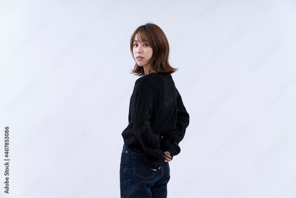 クールな女性ポートレート クールな女性ポートレート