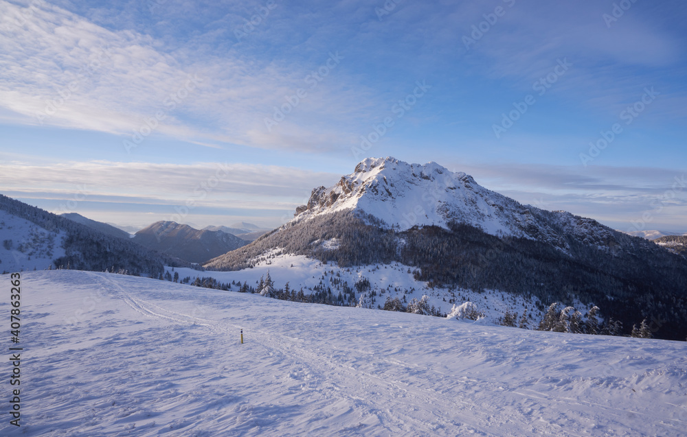 Obraz premium Winter mountain landscape in Mala Fatra on hill Velky Rozsutec in Slovakia