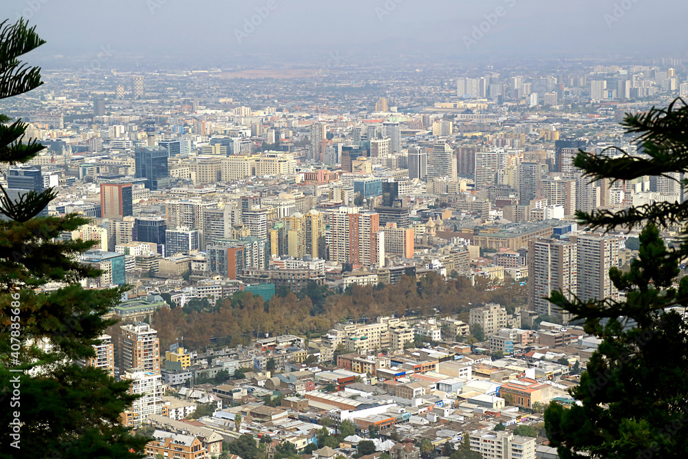 Obraz premium Stunning Aerial View of Santiago, the Capital City of Chile as Seen from Cerro San Cristobal Hill