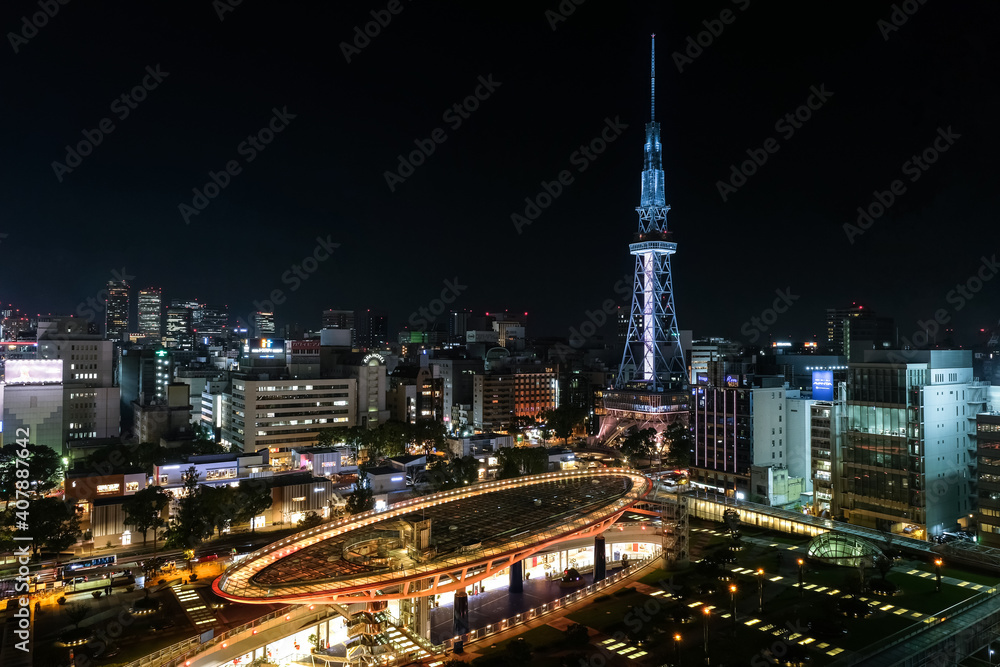 Obraz premium 愛知県名古屋市 栄・名古屋テレビ塔の夜景 愛知芸術文化センターから