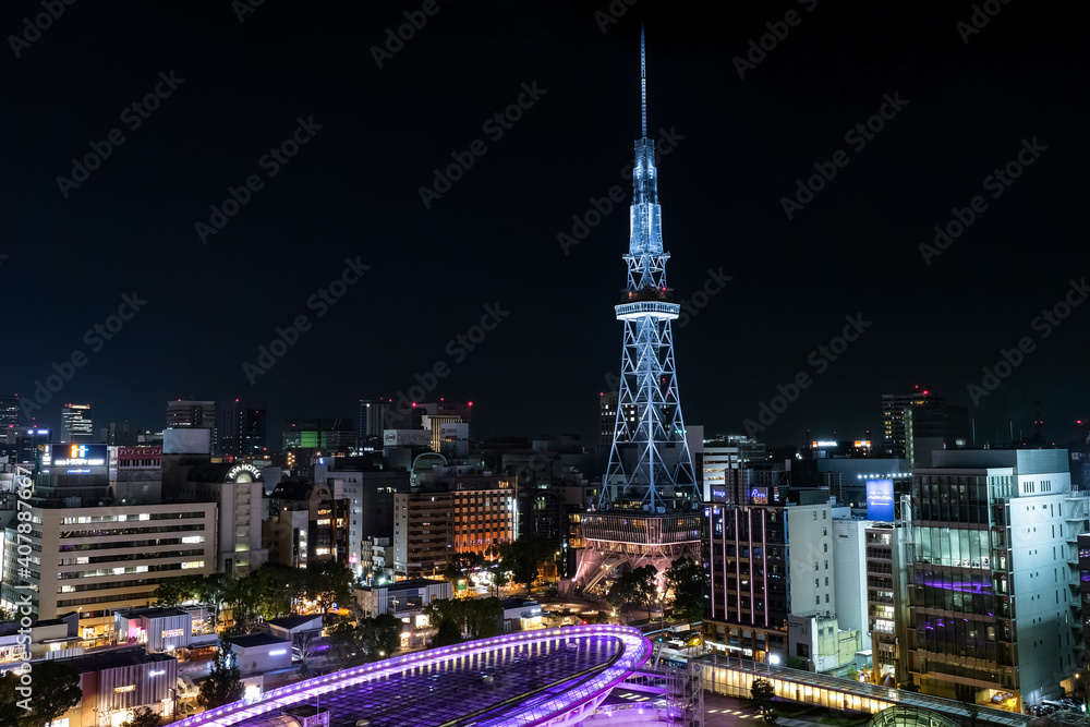 Naklejka premium 愛知県名古屋市 栄・名古屋テレビ塔の夜景 愛知芸術文化センターから