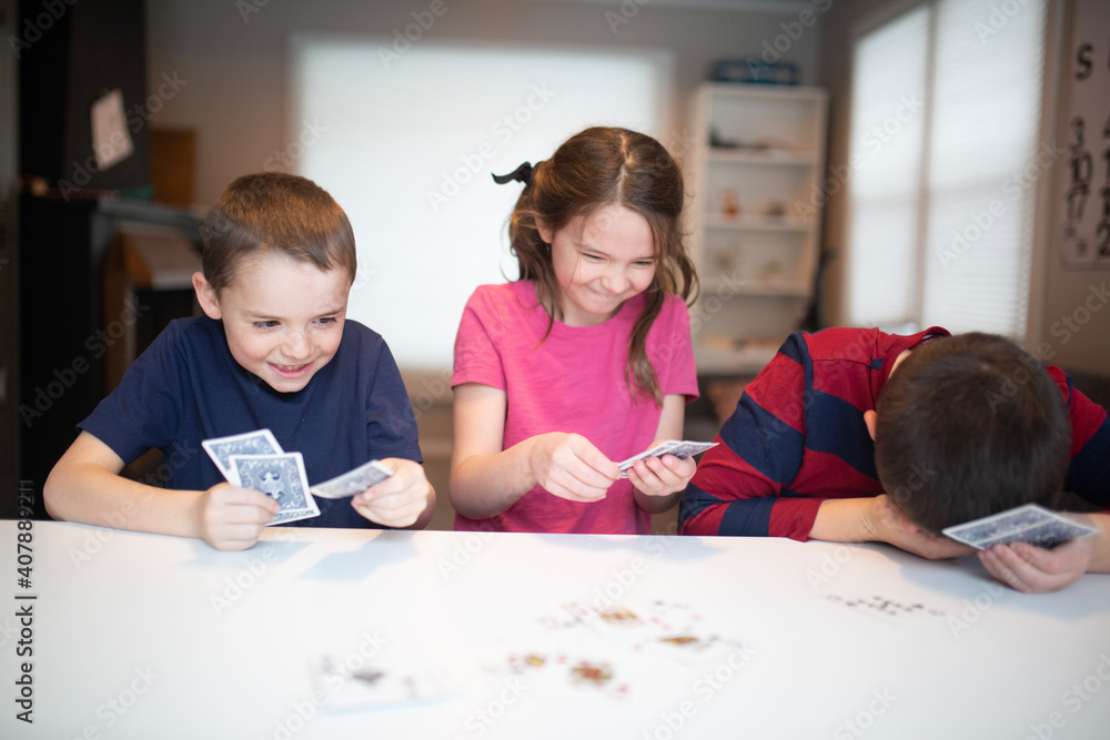 kids playing cards kids playing cards