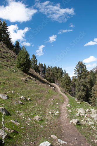 path in the mountains