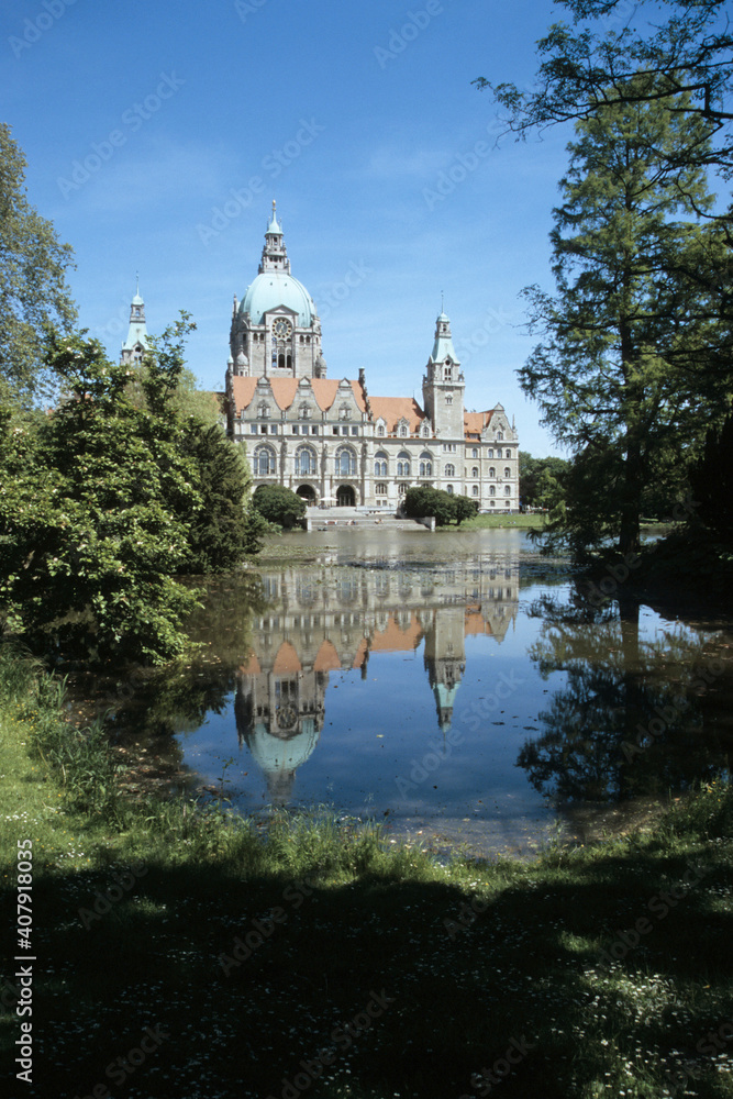 Das neue Rathaus der niedersaechsischen Landeshauptstadt Hannove