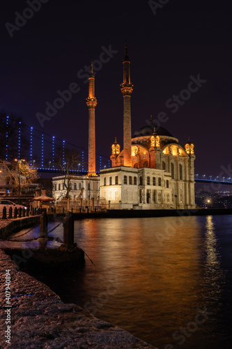 Ortäkoy mosque night long exposure photo