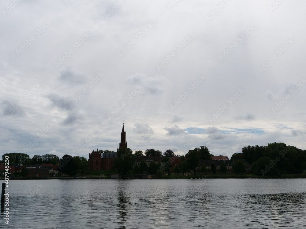 Ansicht aus der Stadt Malchow im Landkreis Mecklenburgische Seenplatte in Mecklenburg-Vorpommern in Deutschland