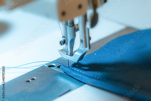 Sewing a leather bag