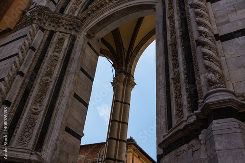 イタリア　シエーナのシエナ大聖堂の柱