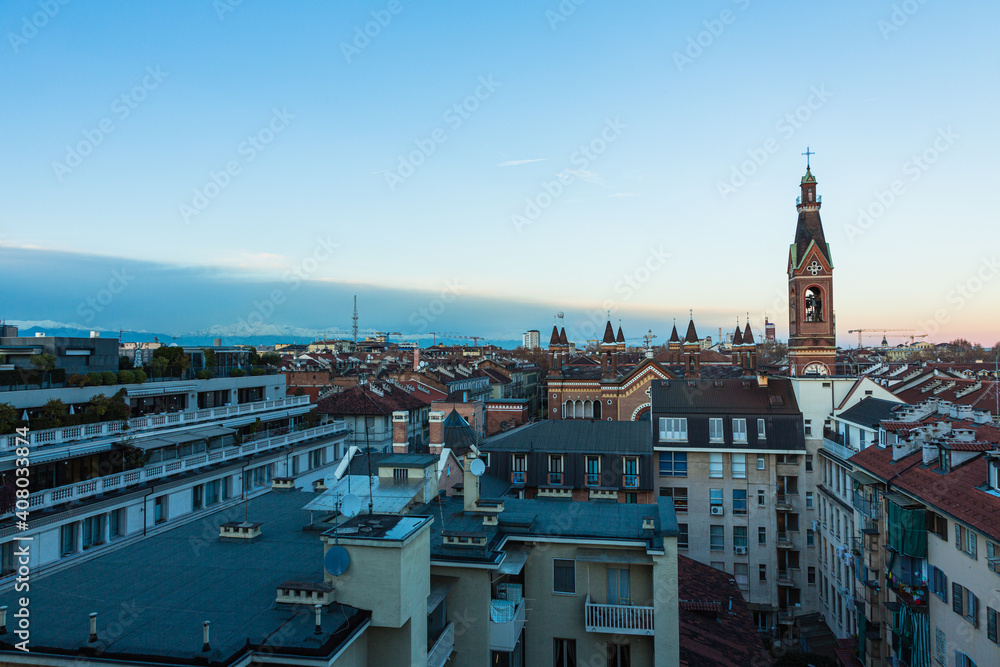 Fototapeta premium イタリア トリノの旧市街の街並み