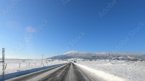 In winter, roads are very dangerous if drivers do not comply with the conditions on the road