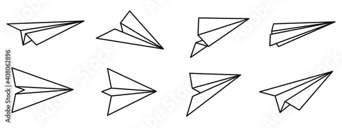Set different airplan icons, line paper planes flight, aircraft planes sign – stock vector