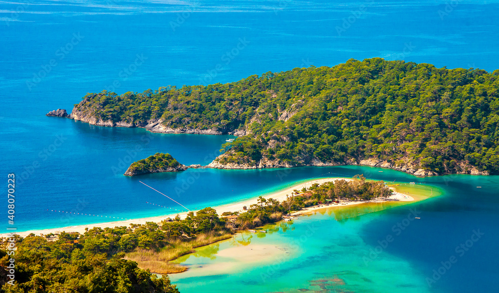 Fototapeta premium Oludeniz Bay view in Fethiye Town