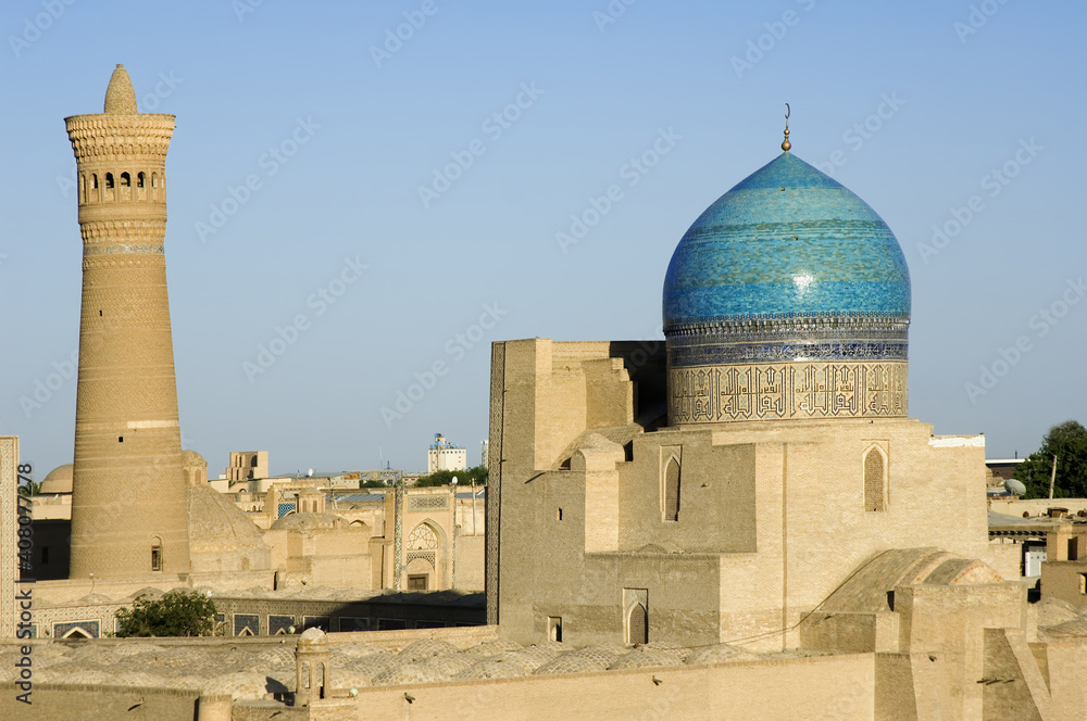 Obraz premium Kalyan Mosque and minaret, Bukhara, Uzbekistan