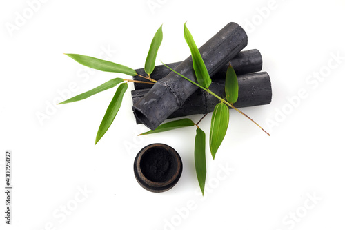Bild auf Leinwand Natural Bamboo ativated charcoal and powder isolated on white background