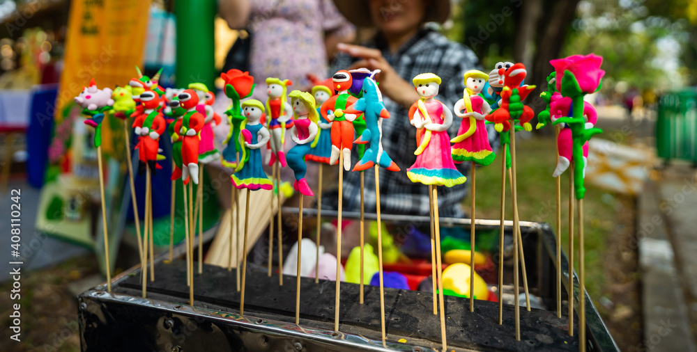 To He (toy figurine) is a traditional toy for children in Vietnam which is made from glutinous rice powder in form of edible figurine such as animals or characters in folk stories