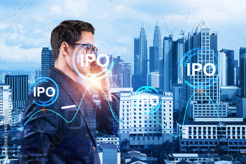 Canvas Print Eastern successful analyst in suit checking the worldwide news using smartphone to set up effectively IPO to ensure the client new opportunities