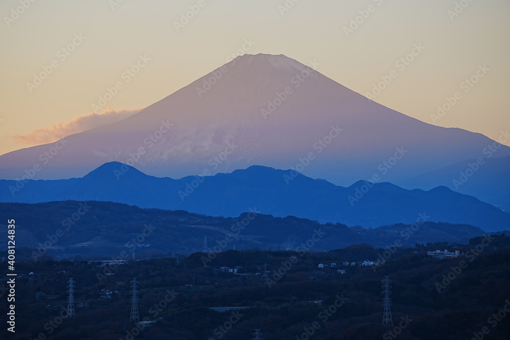 湘南平からの富士山の夕景