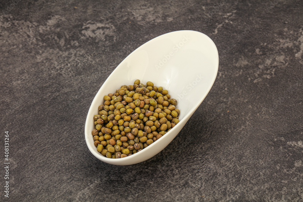Vegetarian cuisine - dry green lentil Vegetarian cuisine - dry green lentil