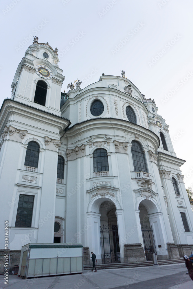 Fototapeta premium Historic town of Salzburg with Salzach river Austria