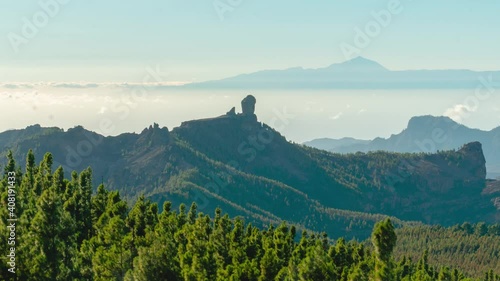 Roque nublo with Mount Teide
timelapse photo