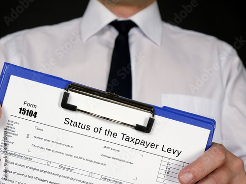 Quadro em tela Form 15104 Status of the Taxpayer Levy