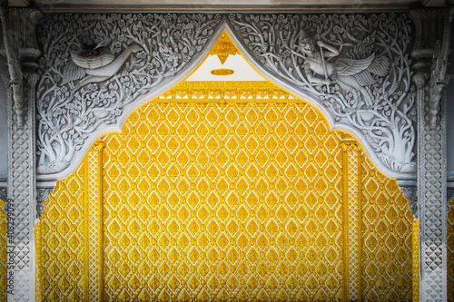 Obraz na płótnie Corridor of the Thai temple in Thailand w salonie
