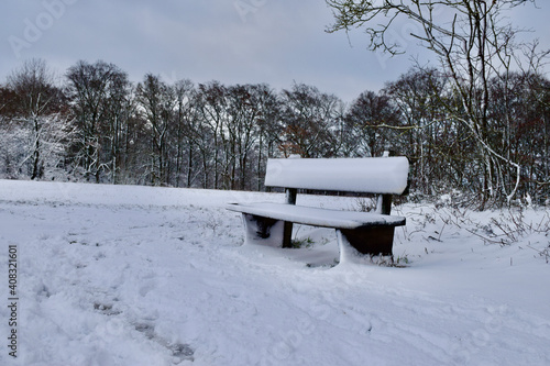 Wallpaper Mural schneebedeckte Bank Torontodigital.ca