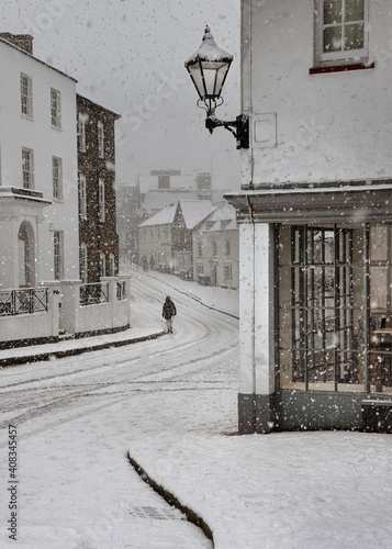 Canvas Print Harrow on the Hill High Street covered with snow in winter, England