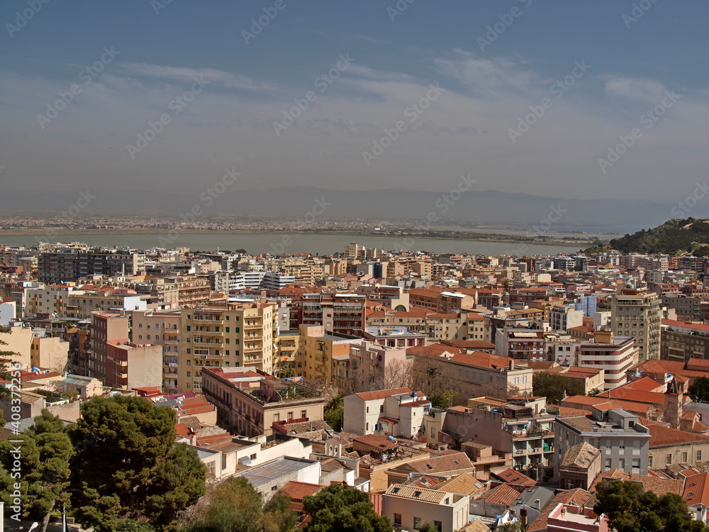 Cagliari, Blick von der Altstadt Castello auf die Hauptstadt Sardiniens